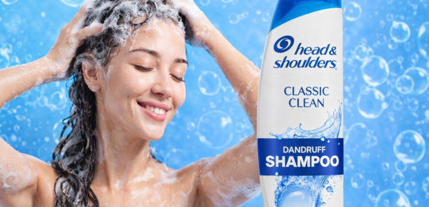 Head & Shoulders Classic Clean dandruff shampoo with water splash and natural elements