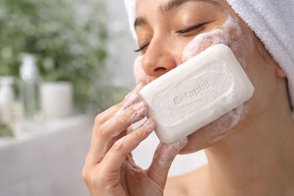 Cetaphil Gentle Cleansing Bar Soap for sensitive skin with hydrating glycerin and soap-free formula