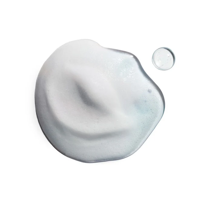 Cremo Distiller’s Blend Body Wash bottle with smooth and oaky fragrance